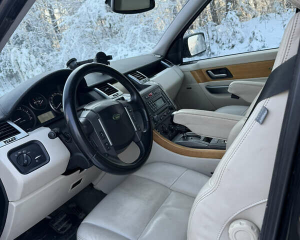 Черный Ленд Ровер Рендж Ровер Спорт, объемом двигателя 2.72 л и пробегом 240 тыс. км за 7800 $, фото 1 на Automoto.ua