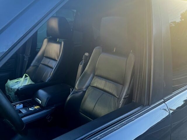 Чорний Ленд Ровер Range Rover Sport, об'ємом двигуна 3.6 л та пробігом 280 тис. км за 9999 $, фото 3 на Automoto.ua