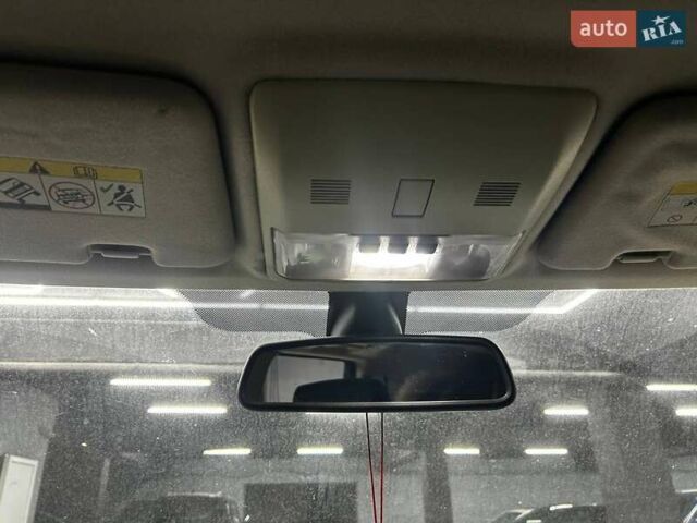 Черный Ленд Ровер Рендж Ровер Спорт, объемом двигателя 4.2 л и пробегом 207 тыс. км за 9900 $, фото 20 на Automoto.ua