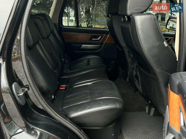 Черный Ленд Ровер Рендж Ровер Спорт, объемом двигателя 2.72 л и пробегом 400 тыс. км за 9599 $, фото 25 на Automoto.ua