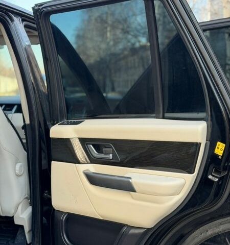 Черный Ленд Ровер Рендж Ровер Спорт, объемом двигателя 4.2 л и пробегом 295 тыс. км за 9500 $, фото 31 на Automoto.ua