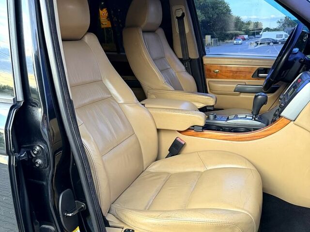 Чорний Ленд Ровер Range Rover Sport, об'ємом двигуна 4.4 л та пробігом 214 тис. км за 10800 $, фото 9 на Automoto.ua