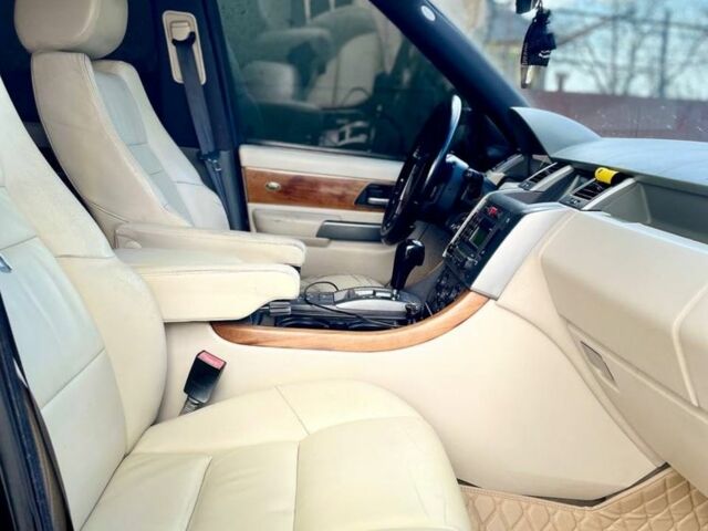 Чорний Ленд Ровер Range Rover Sport, об'ємом двигуна 2.7 л та пробігом 300 тис. км за 10000 $, фото 4 на Automoto.ua