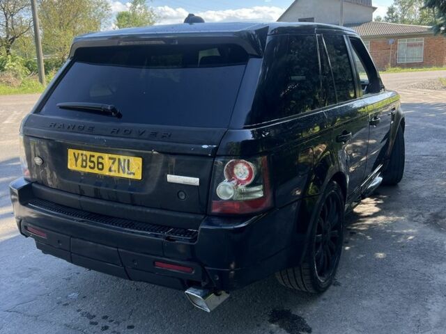 Чорний Ленд Ровер Range Rover Sport, об'ємом двигуна 2.7 л та пробігом 180 тис. км за 2850 $, фото 4 на Automoto.ua