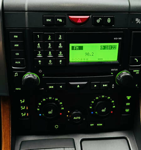 Черный Ленд Ровер Рендж Ровер Спорт, объемом двигателя 2.7 л и пробегом 280 тыс. км за 10500 $, фото 9 на Automoto.ua