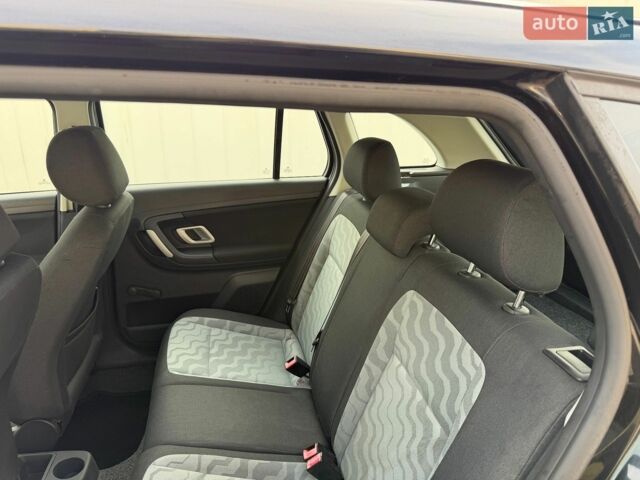 Чорний Ленд Ровер Range Rover Sport, об'ємом двигуна 4.2 л та пробігом 225 тис. км за 7414 $, фото 7 на Automoto.ua
