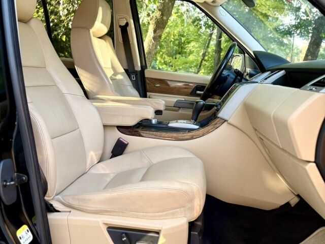 Чорний Ленд Ровер Range Rover Sport, об'ємом двигуна 2.7 л та пробігом 227 тис. км за 8999 $, фото 6 на Automoto.ua