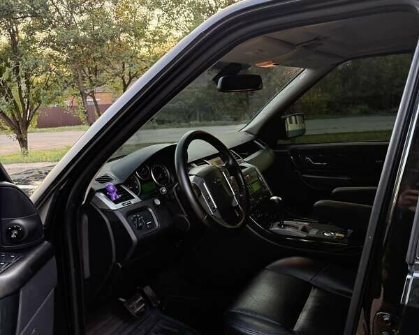 Черный Ленд Ровер Рендж Ровер Спорт, объемом двигателя 4.2 л и пробегом 245 тыс. км за 13000 $, фото 10 на Automoto.ua