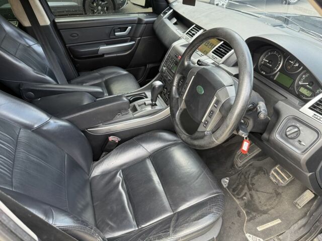 Чорний Ленд Ровер Range Rover Sport, об'ємом двигуна 2.7 л та пробігом 200 тис. км за 3652 $, фото 7 на Automoto.ua