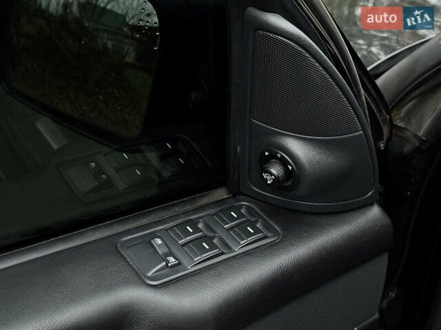Черный Ленд Ровер Рендж Ровер Спорт, объемом двигателя 4.2 л и пробегом 246 тыс. км за 11490 $, фото 16 на Automoto.ua