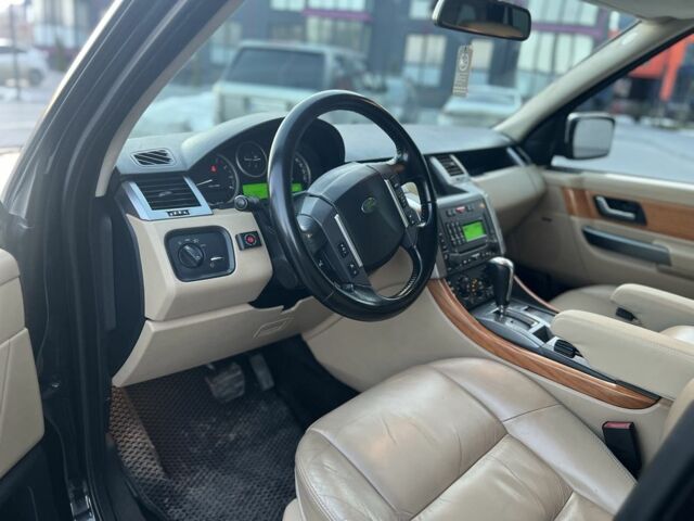 Чорний Ленд Ровер Range Rover Sport, об'ємом двигуна 4.4 л та пробігом 322 тис. км за 9999 $, фото 3 на Automoto.ua