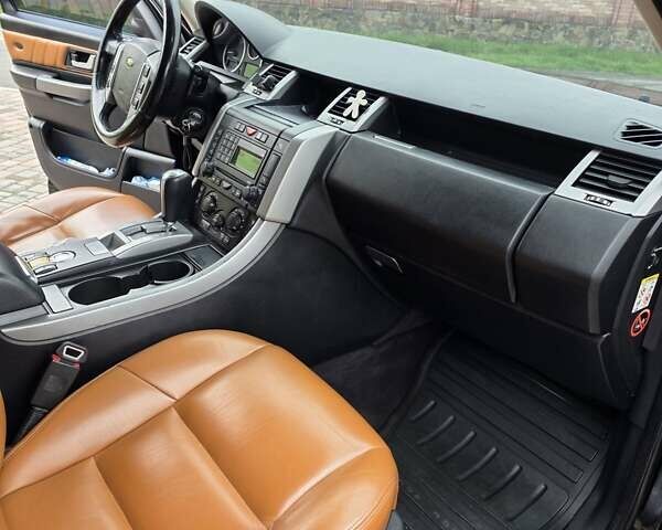 Черный Ленд Ровер Рендж Ровер Спорт, объемом двигателя 2.7 л и пробегом 314 тыс. км за 9700 $, фото 19 на Automoto.ua