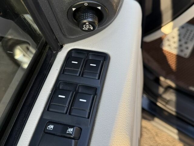 Чорний Ленд Ровер Range Rover Sport, об'ємом двигуна 4.2 л та пробігом 234 тис. км за 12800 $, фото 17 на Automoto.ua