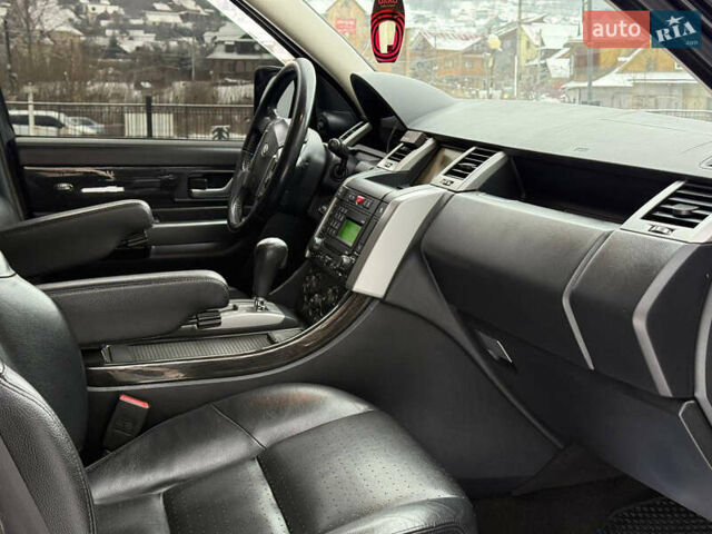 Чорний Ленд Ровер Range Rover Sport, об'ємом двигуна 4.2 л та пробігом 246 тис. км за 11200 $, фото 7 на Automoto.ua
