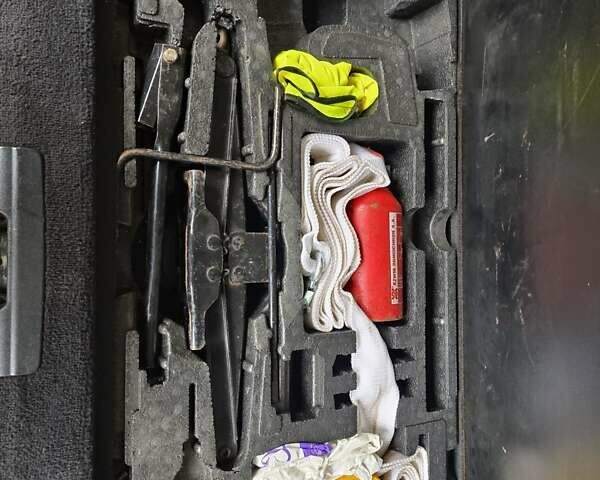 Черный Ленд Ровер Рендж Ровер Спорт, объемом двигателя 2.7 л и пробегом 314 тыс. км за 9700 $, фото 27 на Automoto.ua