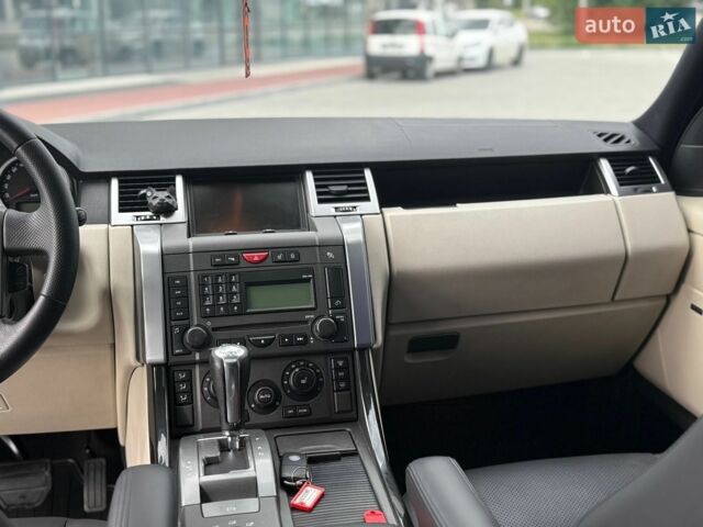 Чорний Ленд Ровер Range Rover Sport, об'ємом двигуна 4.2 л та пробігом 214 тис. км за 9450 $, фото 23 на Automoto.ua