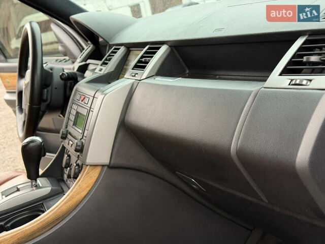 Черный Ленд Ровер Рендж Ровер Спорт, объемом двигателя 3.6 л и пробегом 239 тыс. км за 12800 $, фото 21 на Automoto.ua