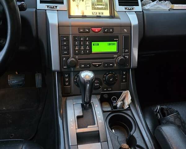 Черный Ленд Ровер Рендж Ровер Спорт, объемом двигателя 4.2 л и пробегом 239 тыс. км за 12500 $, фото 4 на Automoto.ua