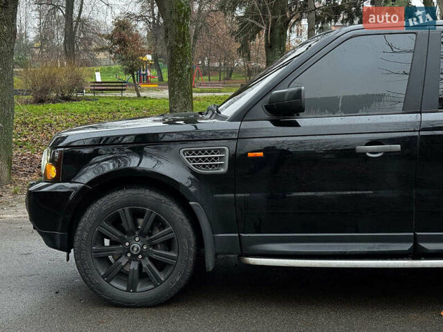 Черный Ленд Ровер Рендж Ровер Спорт, объемом двигателя 4.2 л и пробегом 246 тыс. км за 11490 $, фото 12 на Automoto.ua