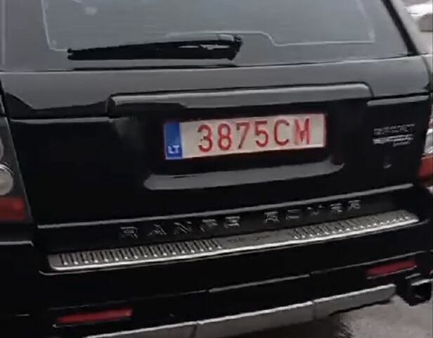 Чорний Ленд Ровер Range Rover Sport, об'ємом двигуна 3.6 л та пробігом 327 тис. км за 5200 $, фото 9 на Automoto.ua