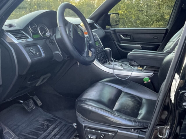 Чорний Ленд Ровер Range Rover Sport, об'ємом двигуна 2.72 л та пробігом 320 тис. км за 12800 $, фото 8 на Automoto.ua