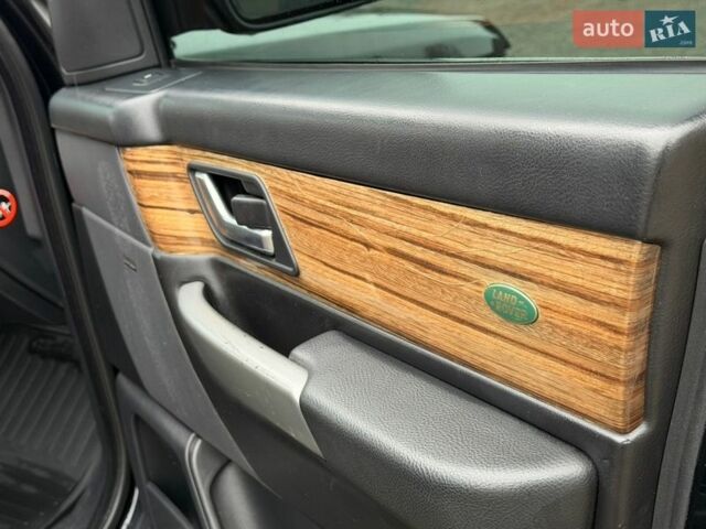 Черный Ленд Ровер Рендж Ровер Спорт, объемом двигателя 3.6 л и пробегом 239 тыс. км за 12200 $, фото 21 на Automoto.ua