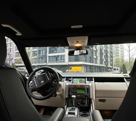 Чорний Ленд Ровер Range Rover Sport, об'ємом двигуна 4.2 л та пробігом 214 тис. км за 10400 $, фото 22 на Automoto.ua