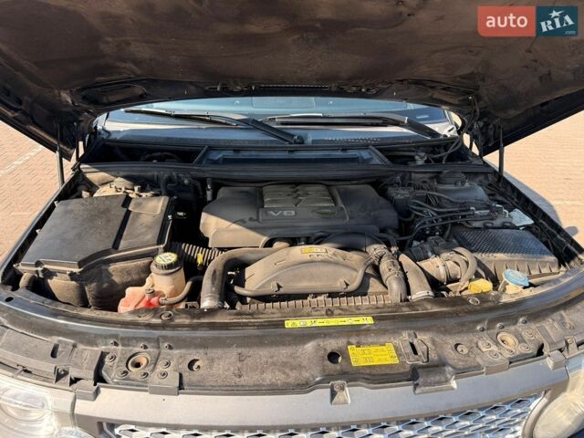 Чорний Ленд Ровер Range Rover Sport, об'ємом двигуна 3.63 л та пробігом 227 тис. км за 8800 $, фото 27 на Automoto.ua