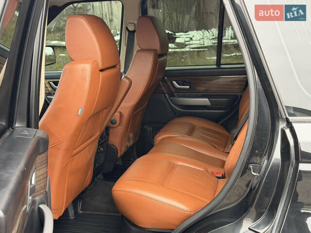 Черный Ленд Ровер Рендж Ровер Спорт, объемом двигателя 3.6 л и пробегом 239 тыс. км за 12800 $, фото 14 на Automoto.ua