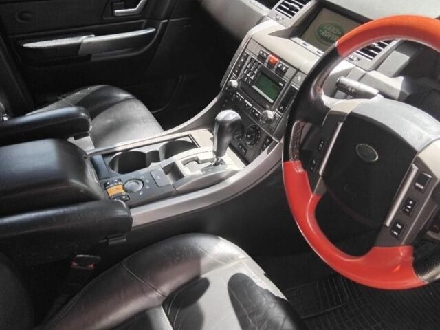 Чорний Ленд Ровер Range Rover Sport, об'ємом двигуна 0 л та пробігом 137 тис. км за 4294 $, фото 4 на Automoto.ua