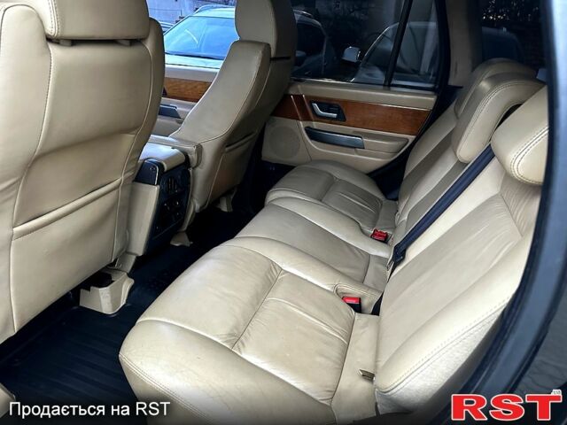 Чорний Ленд Ровер Range Rover Sport, об'ємом двигуна 4.4 л та пробігом 225 тис. км за 9900 $, фото 4 на Automoto.ua