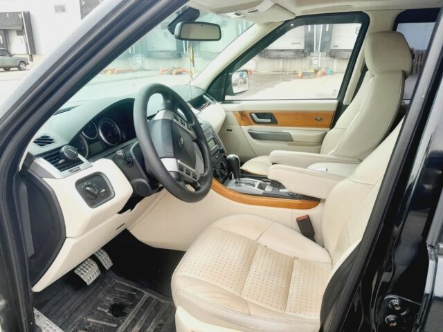 Чорний Ленд Ровер Range Rover Sport, об'ємом двигуна 4.2 л та пробігом 2 тис. км за 10500 $, фото 6 на Automoto.ua