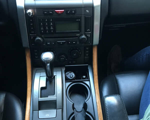 Черный Ленд Ровер Рендж Ровер Спорт, объемом двигателя 4.4 л и пробегом 200 тыс. км за 13000 $, фото 7 на Automoto.ua