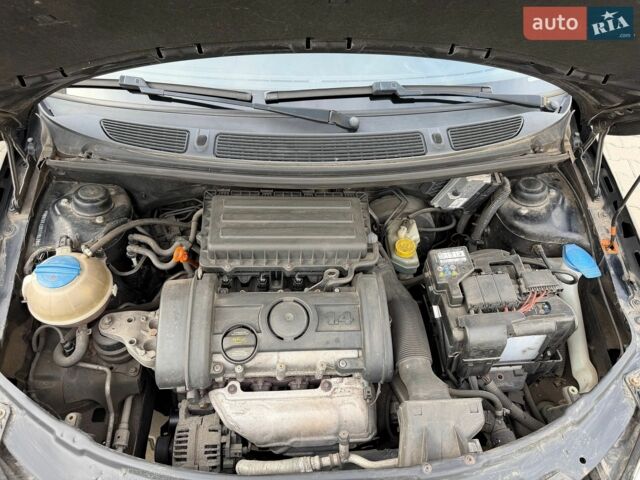 Чорний Ленд Ровер Range Rover Sport, об'ємом двигуна 4.2 л та пробігом 225 тис. км за 7414 $, фото 10 на Automoto.ua