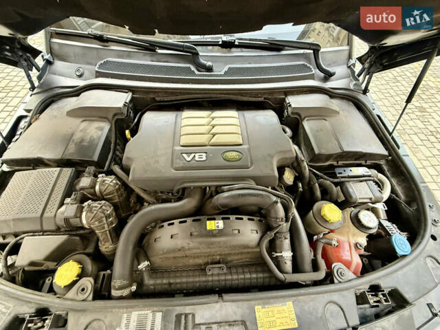 Чорний Ленд Ровер Range Rover Sport, об'ємом двигуна 3.6 л та пробігом 197 тис. км за 13000 $, фото 89 на Automoto.ua