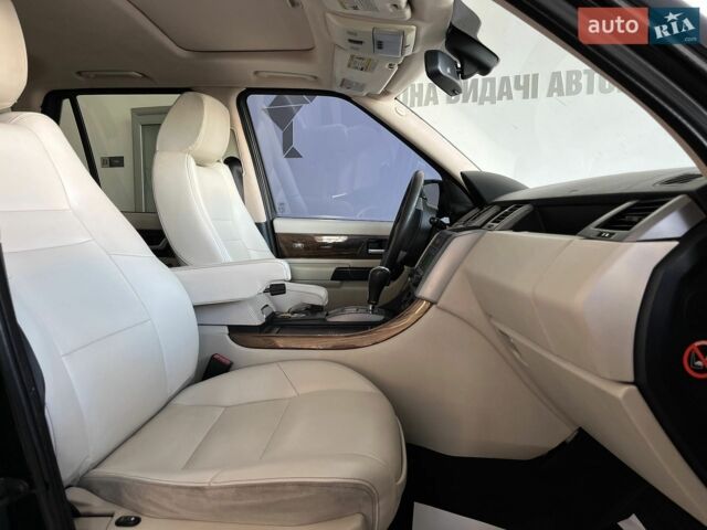 Чорний Ленд Ровер Range Rover Sport, об'ємом двигуна 4.39 л та пробігом 235 тис. км за 10000 $, фото 18 на Automoto.ua