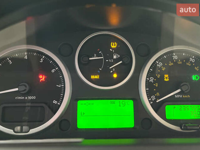 Черный Ленд Ровер Рендж Ровер Спорт, объемом двигателя 4.4 л и пробегом 235 тыс. км за 10300 $, фото 22 на Automoto.ua