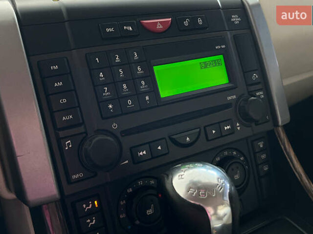 Черный Ленд Ровер Рендж Ровер Спорт, объемом двигателя 4.4 л и пробегом 235 тыс. км за 10300 $, фото 23 на Automoto.ua