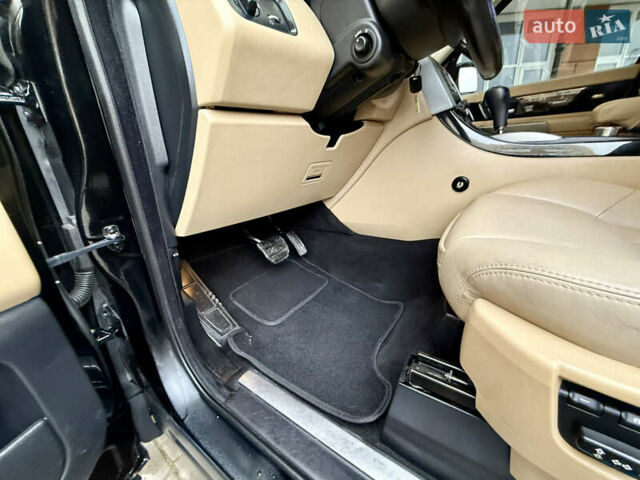 Чорний Ленд Ровер Range Rover Sport, об'ємом двигуна 3.6 л та пробігом 197 тис. км за 13000 $, фото 84 на Automoto.ua