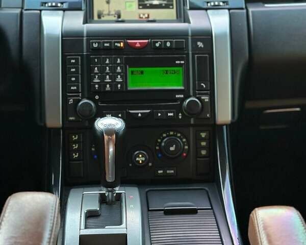 Чорний Ленд Ровер Range Rover Sport, об'ємом двигуна 4.39 л та пробігом 245 тис. км за 11000 $, фото 15 на Automoto.ua