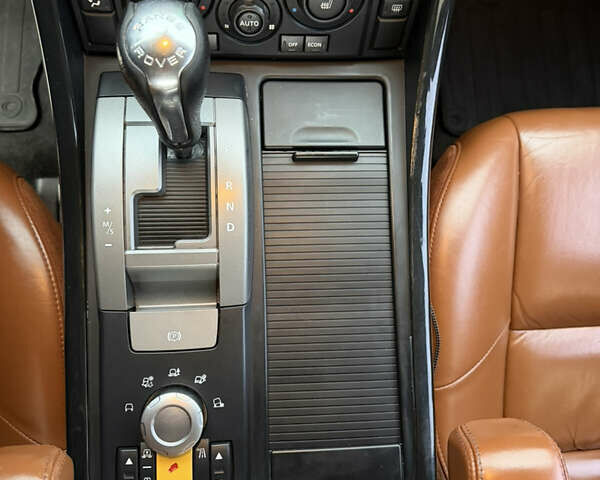 Черный Ленд Ровер Рендж Ровер Спорт, объемом двигателя 3.6 л и пробегом 207 тыс. км за 12250 $, фото 16 на Automoto.ua