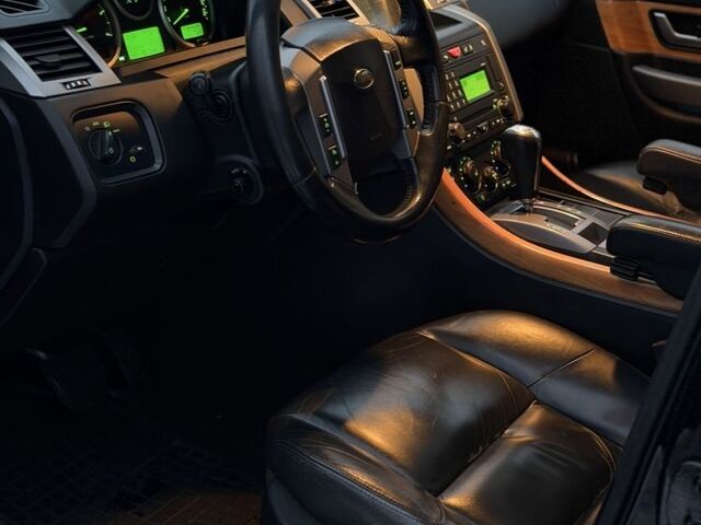 Чорний Ленд Ровер Range Rover Sport, об'ємом двигуна 2.7 л та пробігом 250 тис. км за 6900 $, фото 7 на Automoto.ua