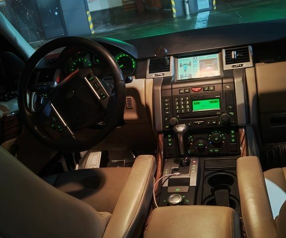 Черный Ленд Ровер Рендж Ровер Спорт, объемом двигателя 2.7 л и пробегом 193 тыс. км за 10000 $, фото 7 на Automoto.ua