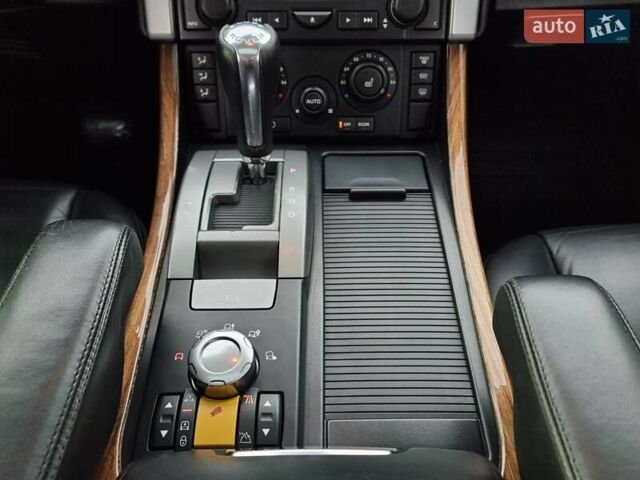 Чорний Ленд Ровер Range Rover Sport, об'ємом двигуна 4.2 л та пробігом 145 тис. км за 11999 $, фото 74 на Automoto.ua
