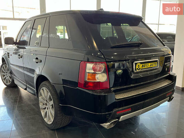 Черный Ленд Ровер Рендж Ровер Спорт, объемом двигателя 4.4 л и пробегом 235 тыс. км за 10300 $, фото 4 на Automoto.ua