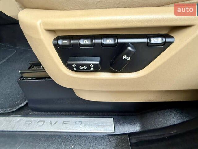 Чорний Ленд Ровер Range Rover Sport, об'ємом двигуна 3.6 л та пробігом 197 тис. км за 13000 $, фото 83 на Automoto.ua