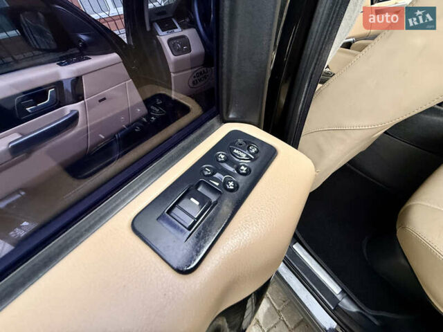 Чорний Ленд Ровер Range Rover Sport, об'ємом двигуна 3.6 л та пробігом 197 тис. км за 13000 $, фото 57 на Automoto.ua