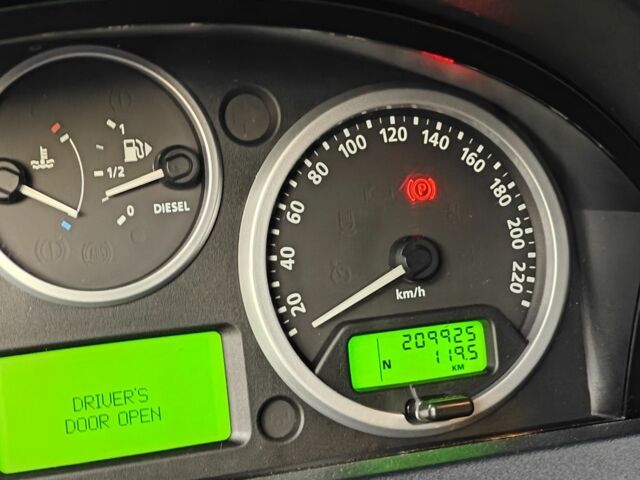 Черный Ленд Ровер Рендж Ровер Спорт, объемом двигателя 3.6 л и пробегом 210 тыс. км за 12600 $, фото 12 на Automoto.ua