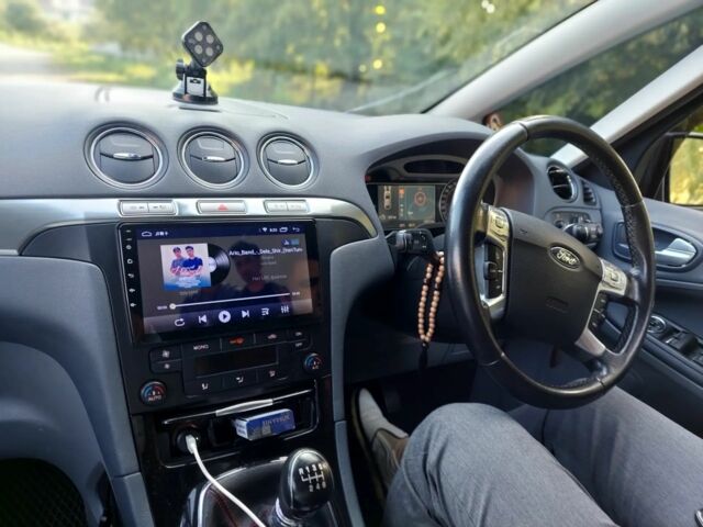 Чорний Ленд Ровер Range Rover Sport, об'ємом двигуна 0 л та пробігом 2 тис. км за 5500 $, фото 8 на Automoto.ua