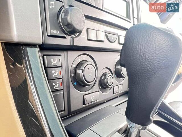 Чорний Ленд Ровер Range Rover Sport, об'ємом двигуна 3.6 л та пробігом 223 тис. км за 15500 $, фото 28 на Automoto.ua